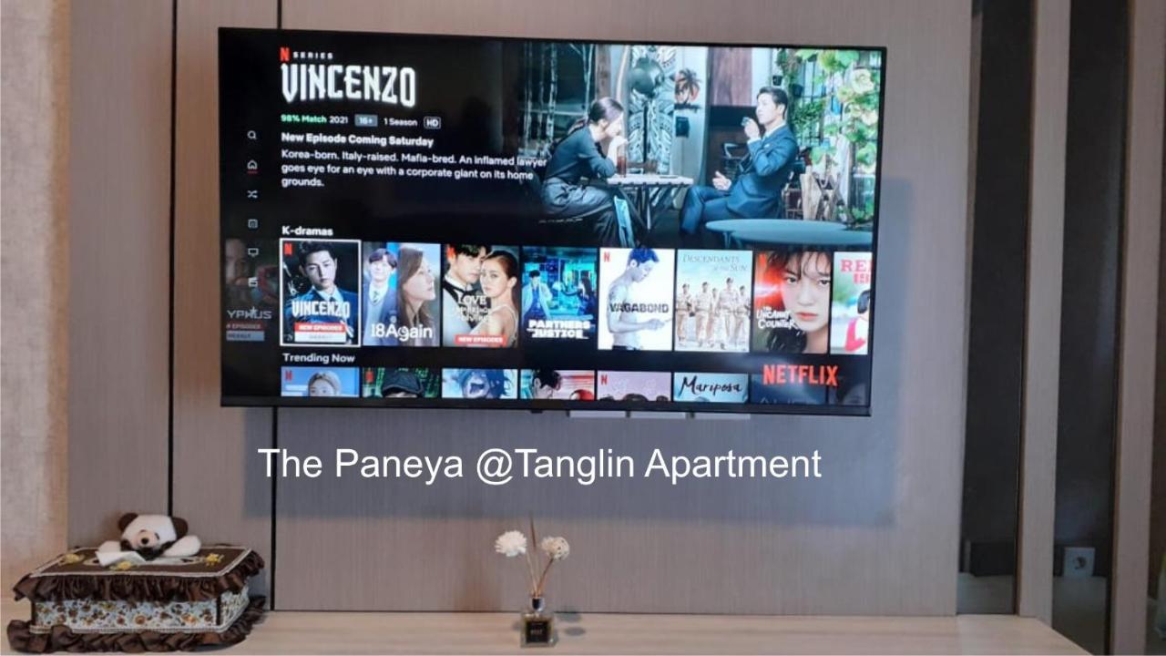 The Paneya @Tanglin Apartment Surabaya Exteriör bild